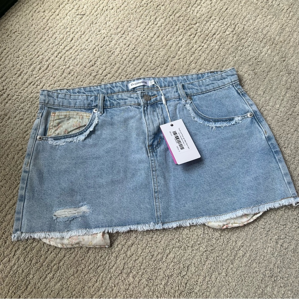 Beginning Boutique Light Wash Denim Skirt